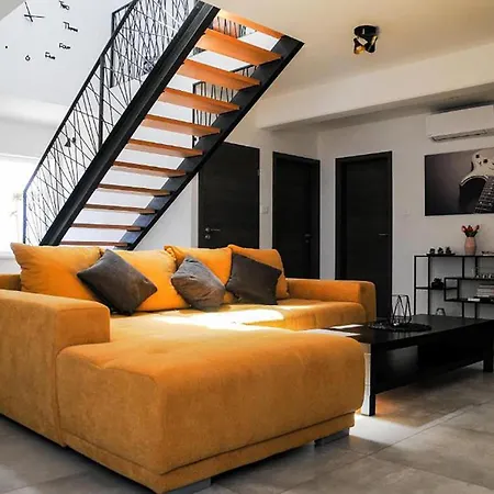 5 Bedroom Stunning In * Nedeščina