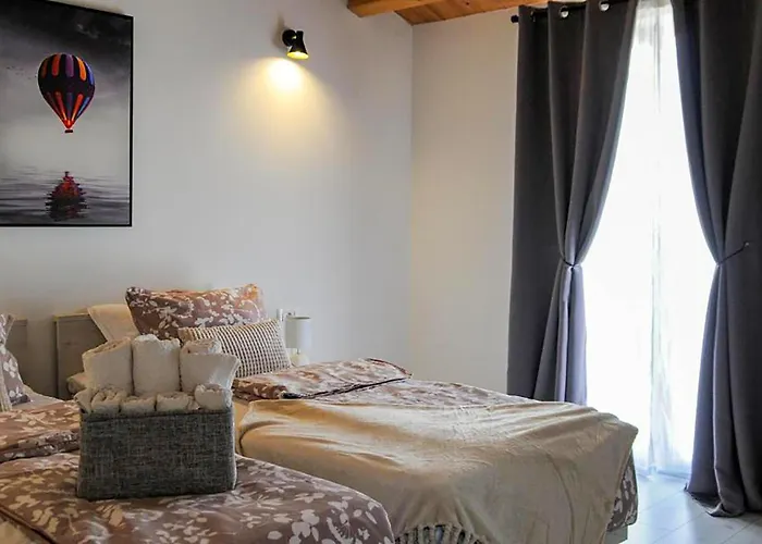 Feriehus 5 Bedroom Stunning In Nedeščina